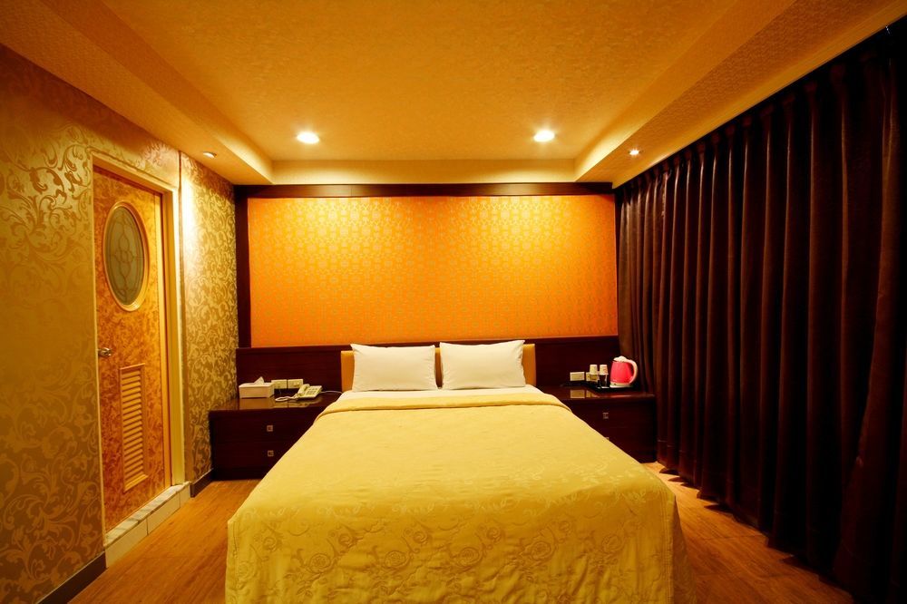 Golden Home Hotel Taipei Esterno foto